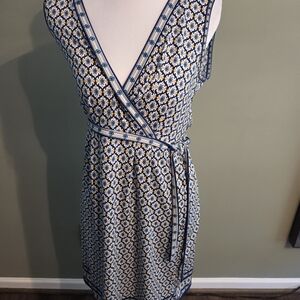 Max Studio Blue and White Patterned Midi Dress